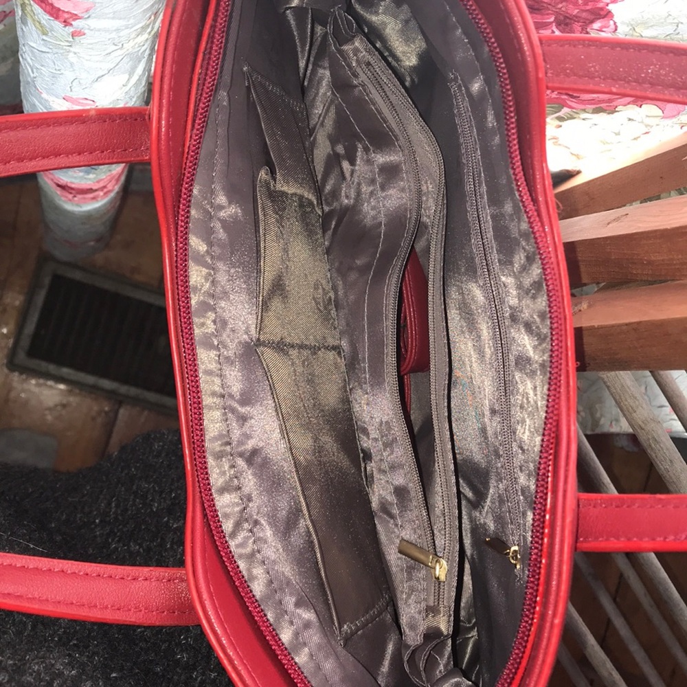 Purse - Picture 2 of 2